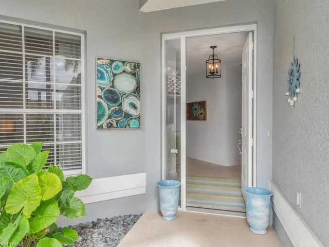 $595,000 | 249 Stella Maris Drive South, Naples, FL 34114