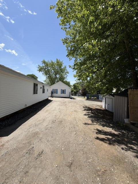 98 Rochester Street Berwick, ME 03901 - Photo 41 of 43 sideyard back