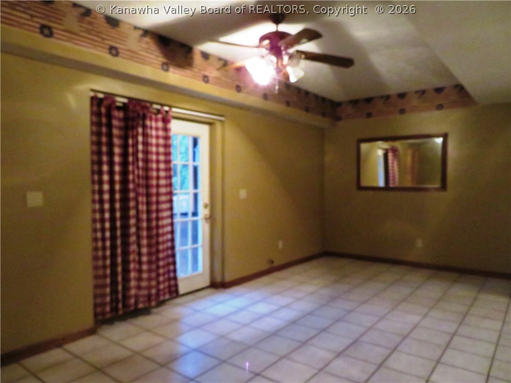 775 T T Cupp Road Milton, WV 25541 - Photo 4 of 26 Gallery Image 4