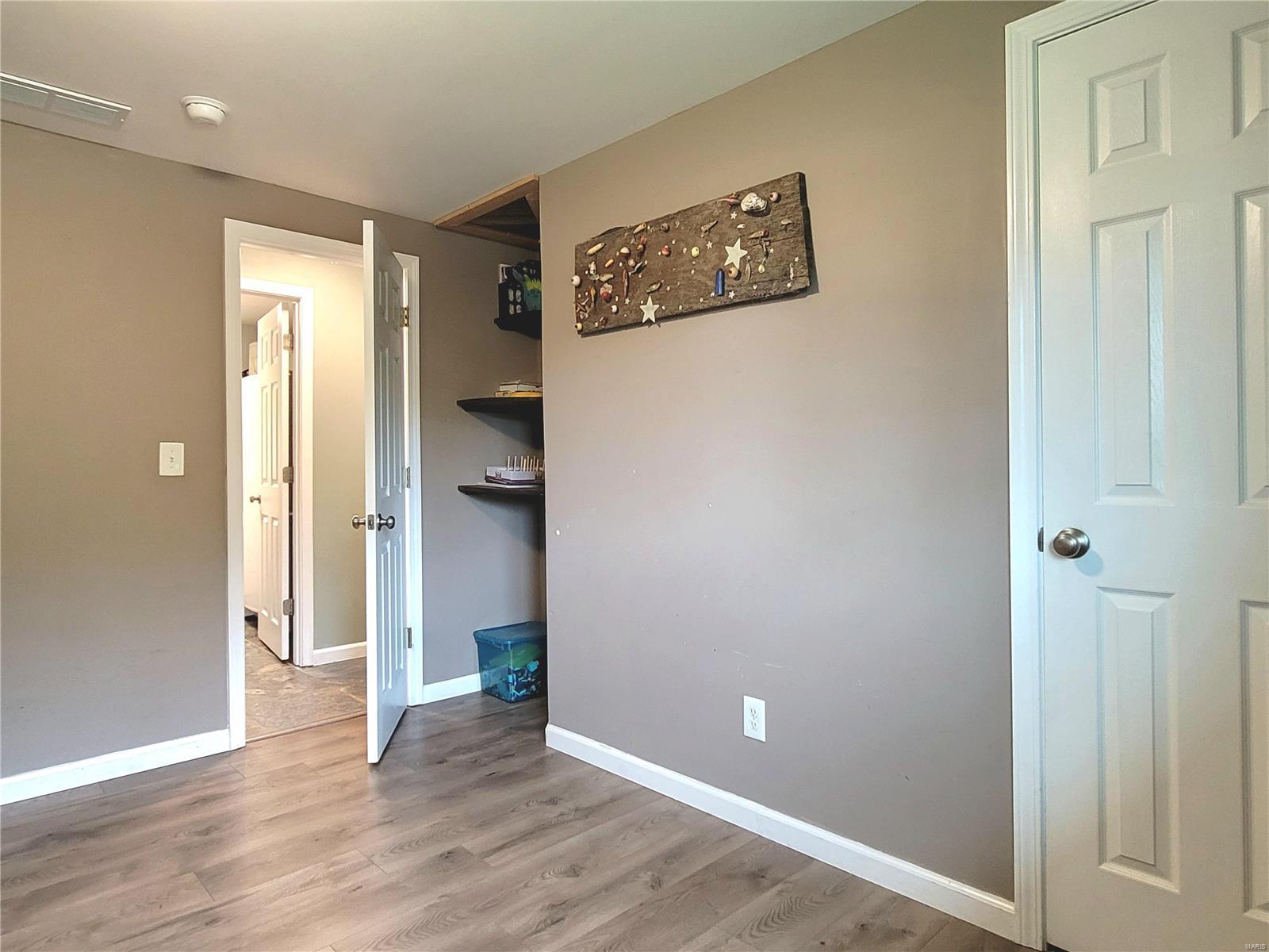 317 Red Bird Circle St. Clair, MO 63077 - Photo 16 of 30