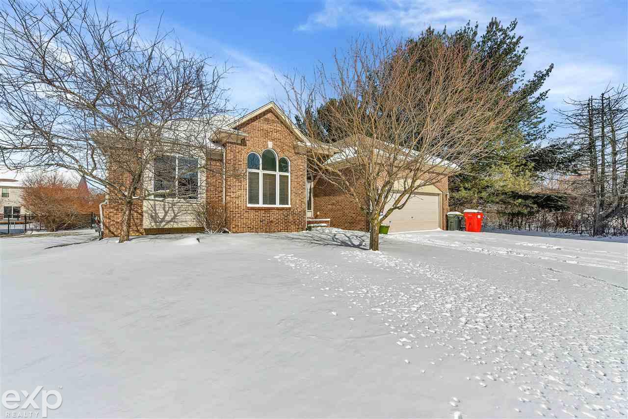 29371 Pendleton Road Chesterfield, MI 48051 - Photo 3 of 35