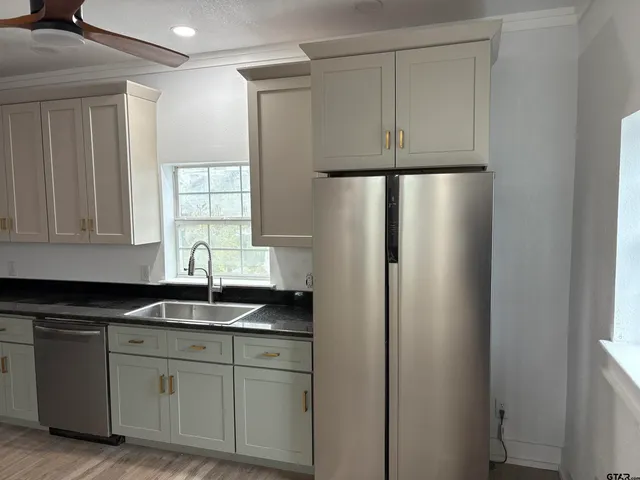 $1,900 | 104 South Carolina Street, Troup, TX 75789