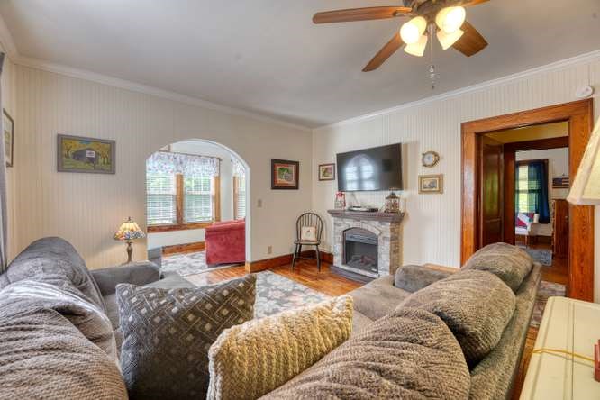 819 Valley River Avenue Murphy, NC 28906 - Photo 7 of 35
