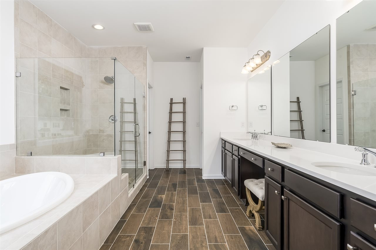 7528 Banksiana Way Raleigh, NC 27613 - Photo 12 of 30 Master Bath/Spa With Frameless Designer Shower