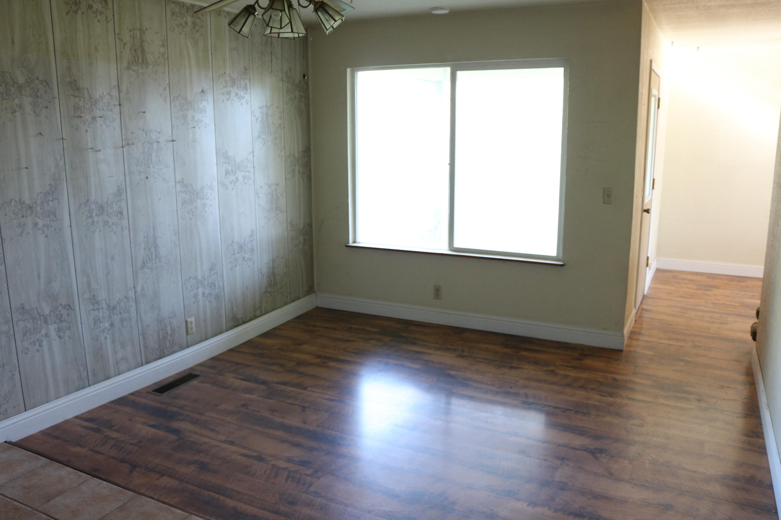 21754 Barnes Ranch Road Cottonwood, CA 96022 - Photo 11 of 42 Dining Room