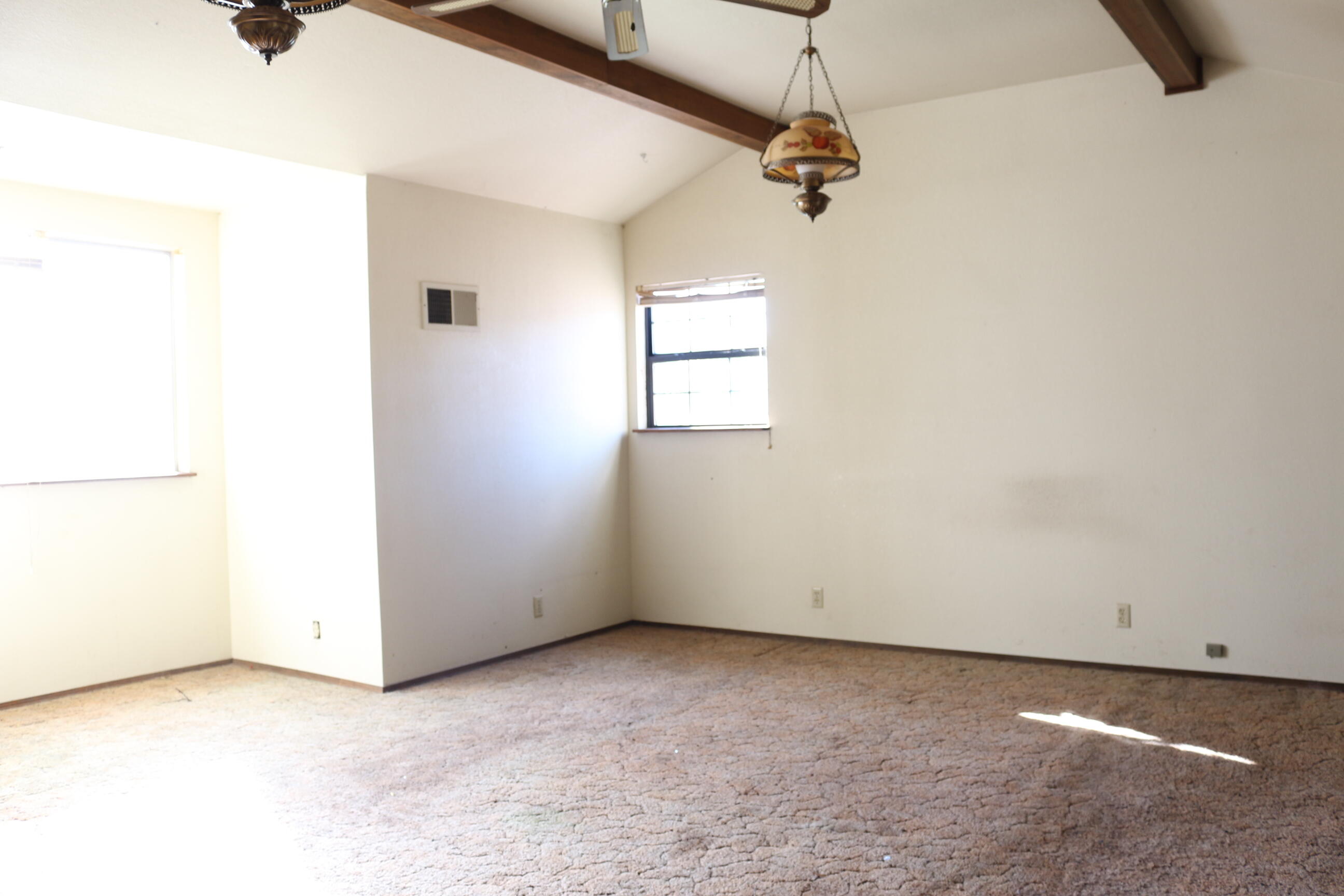 21754 Barnes Ranch Road Cottonwood, CA 96022 - Photo 25 of 42 Master Bedroom