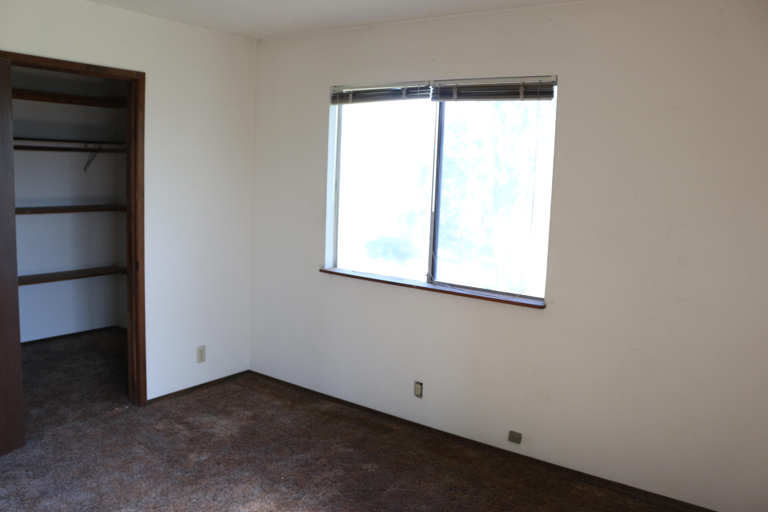 21754 Barnes Ranch Road Cottonwood, CA 96022 - Photo 33 of 42 Upstairs Bedroom #2