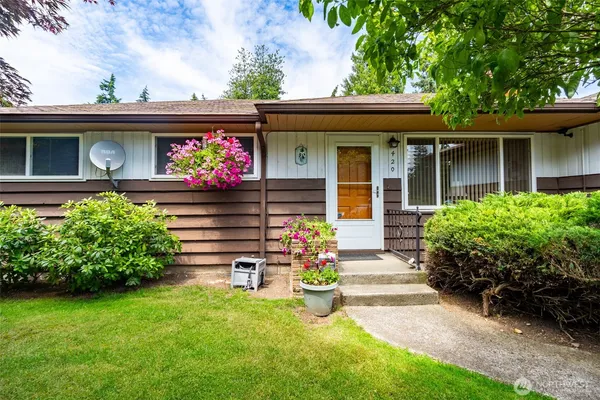 $489,950 | 420 South 128th Street, Seattle, WA 98168