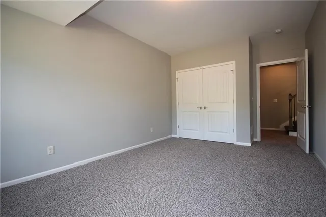 $520,440 | 11440 North Auburndale Circle, Kansas City, MO 64157