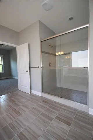 $520,440 | 11440 North Auburndale Circle, Kansas City, MO 64157