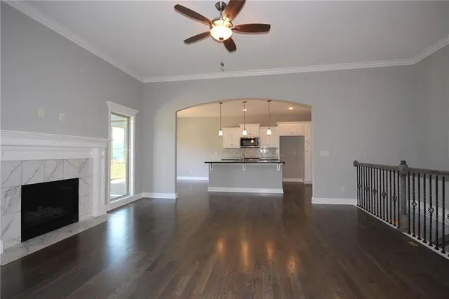 $520,440 | 11440 North Auburndale Circle, Kansas City, MO 64157