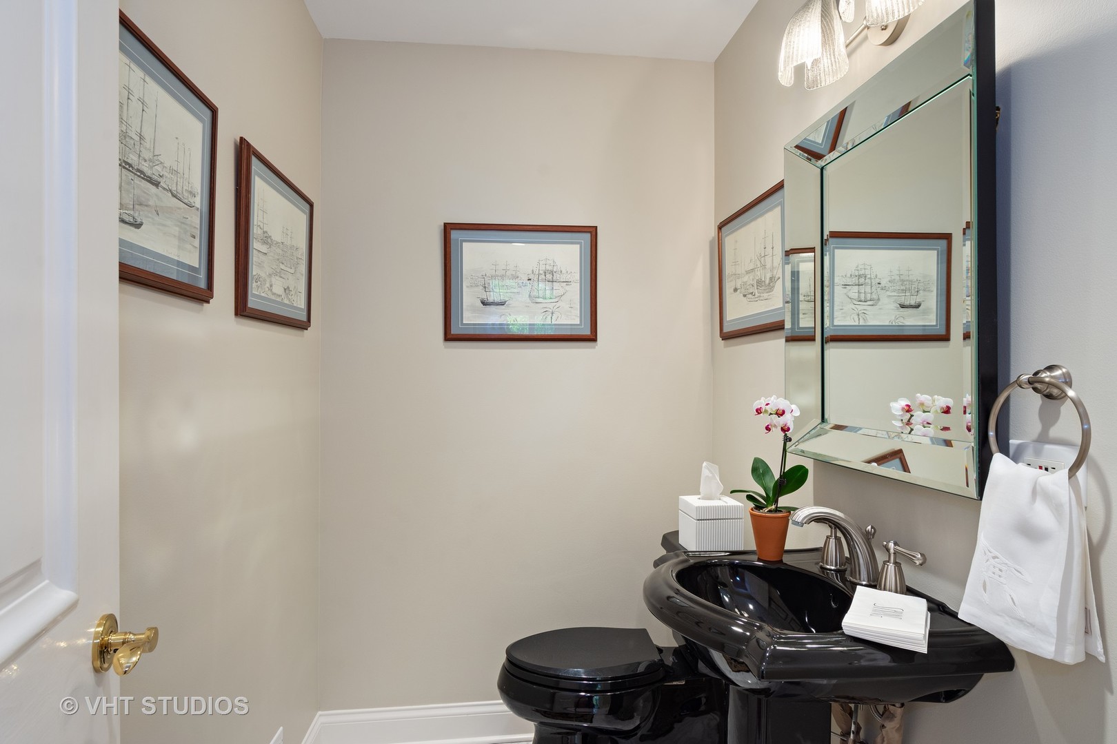 306 Ridge Road Barrington Hills, IL 60010 - Photo 11 of 38