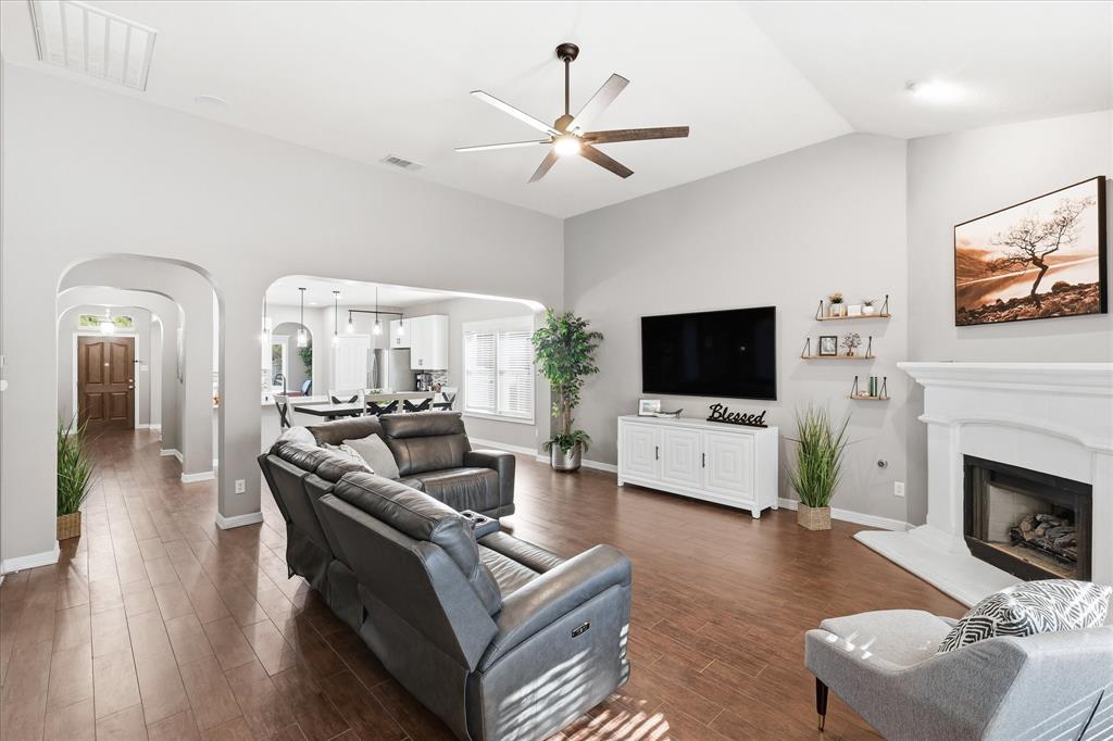 4136 Ellenboro Lane Fort Worth, TX 76244 - Photo 13 of 40