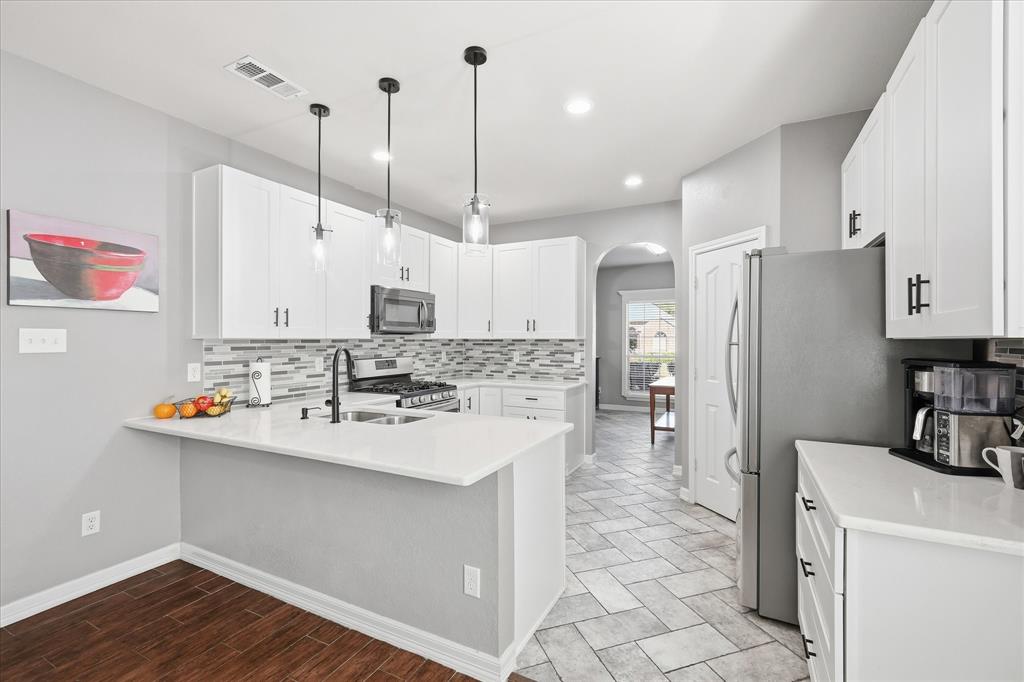 4136 Ellenboro Lane Fort Worth, TX 76244 - Photo 7 of 40