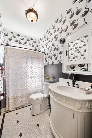 $975,000 | 2214 Coventry Avenue, Lakeland, FL 33803