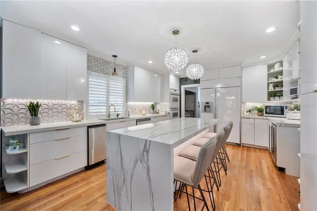 $975,000 | 2214 Coventry Avenue, Lakeland, FL 33803