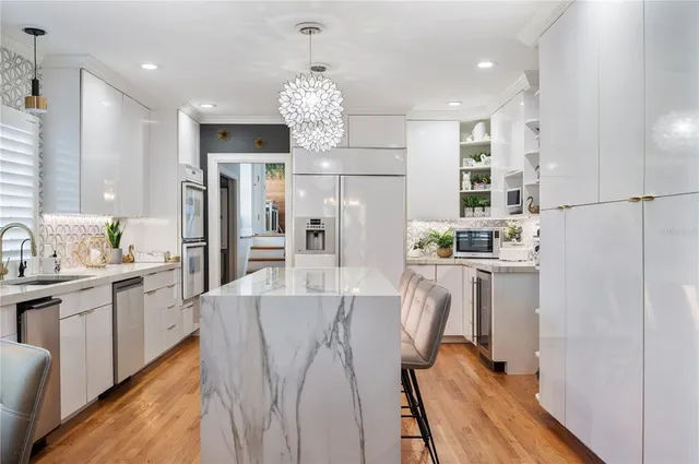 $975,000 | 2214 Coventry Avenue, Lakeland, FL 33803