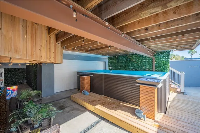 $975,000 | 2214 Coventry Avenue, Lakeland, FL 33803