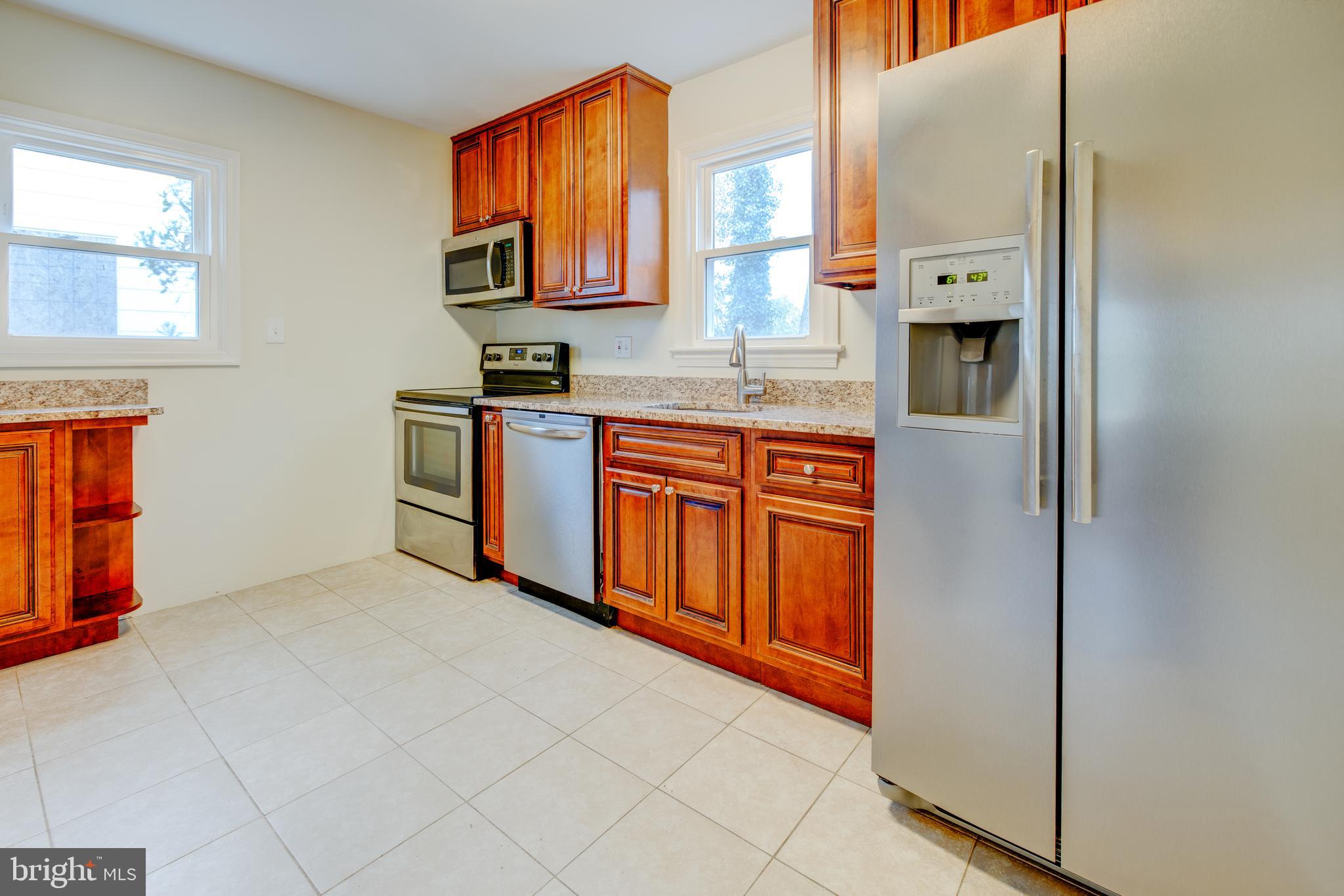 5214 Danbury Road Bethesda, MD 20814 - Photo 12 of 29 Kitchen