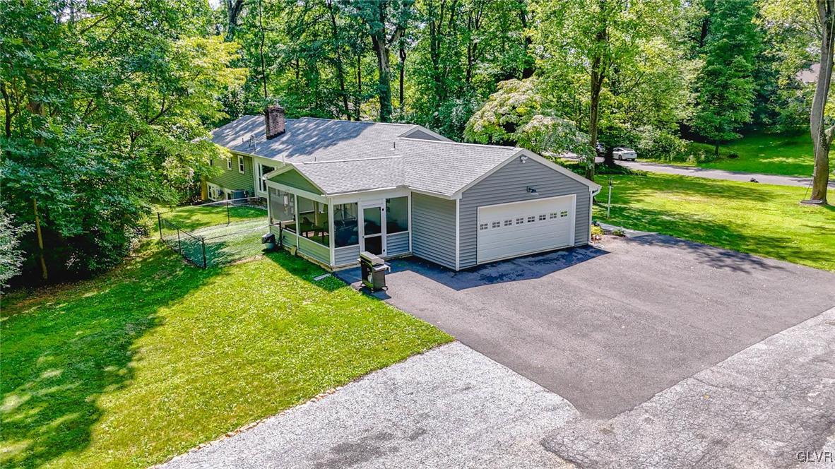 4081 Lilac Road Allentown, PA 18103 - Photo 24 of 30 Gallery Image 24