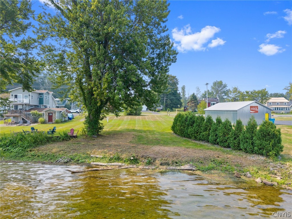 7131 Lakeshore Road Cicero, NY 13039 - Photo 3 of 17