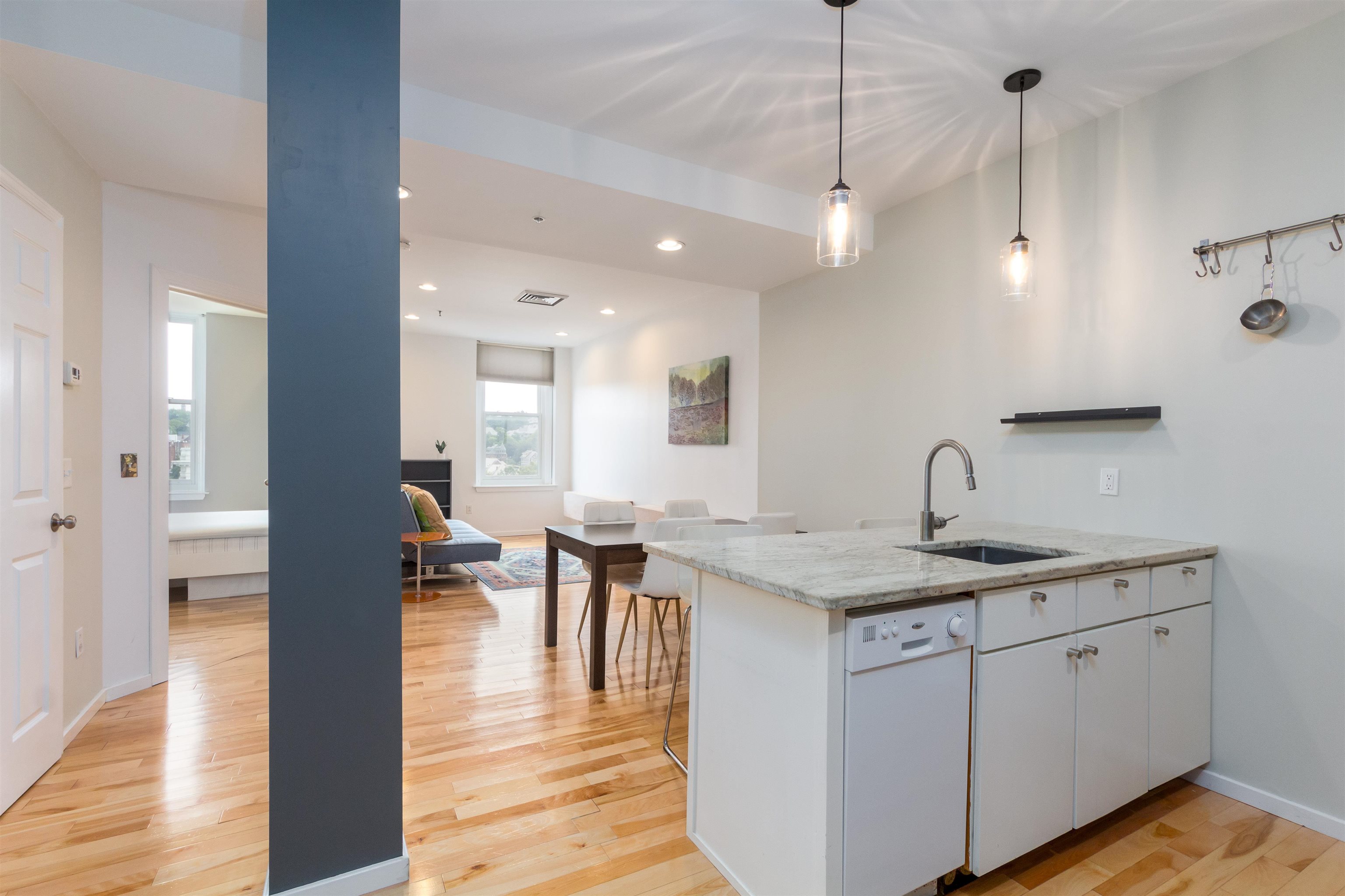 131 Main Street, Unit 707 Burlington, VT 05401 - Photo 2 of 17