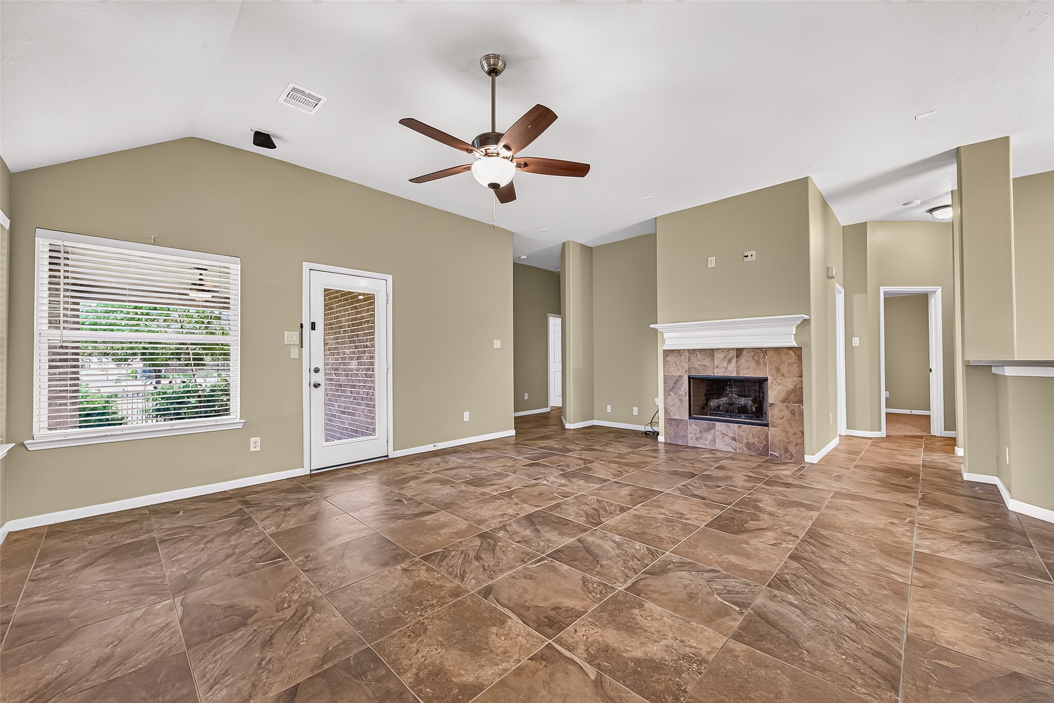 2014 Foxgate Drive Rosenberg, TX 77471 - Photo 7 of 24 Family Room with Fireplace