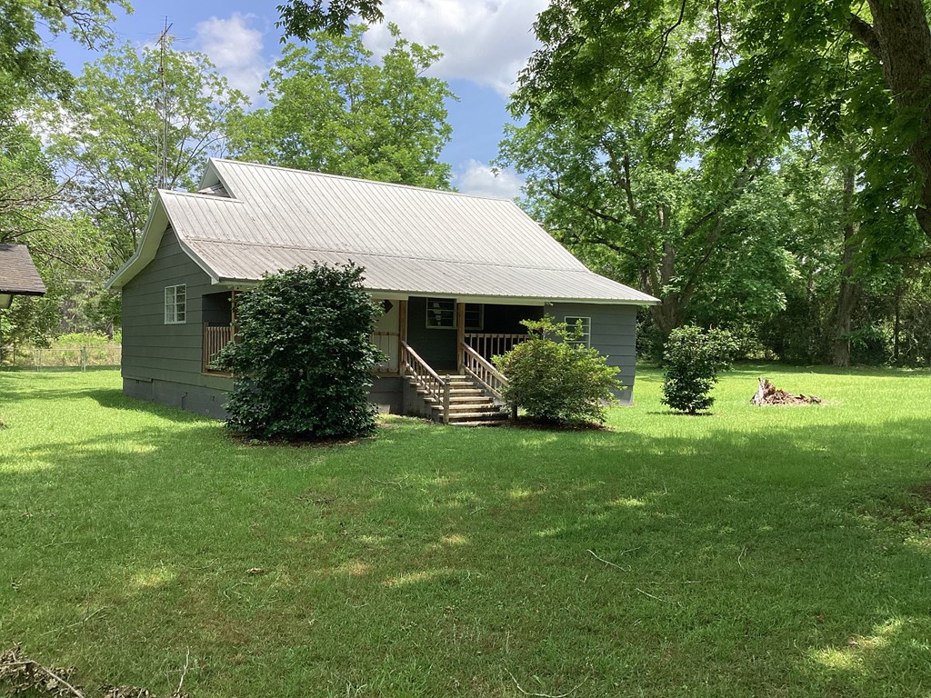 141 Case Road Slocomb, AL 36375 - Photo 3 of 26