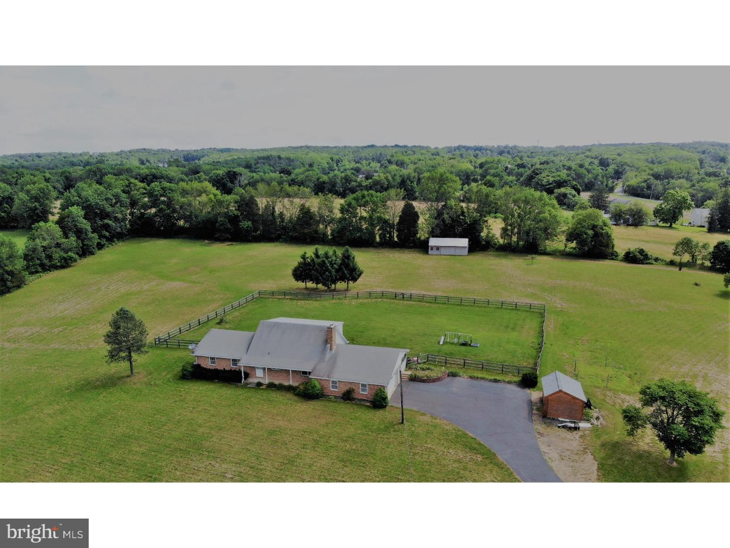 1400 Hendricks Road Pennsburg, PA 18073 - Photo 1 of 25