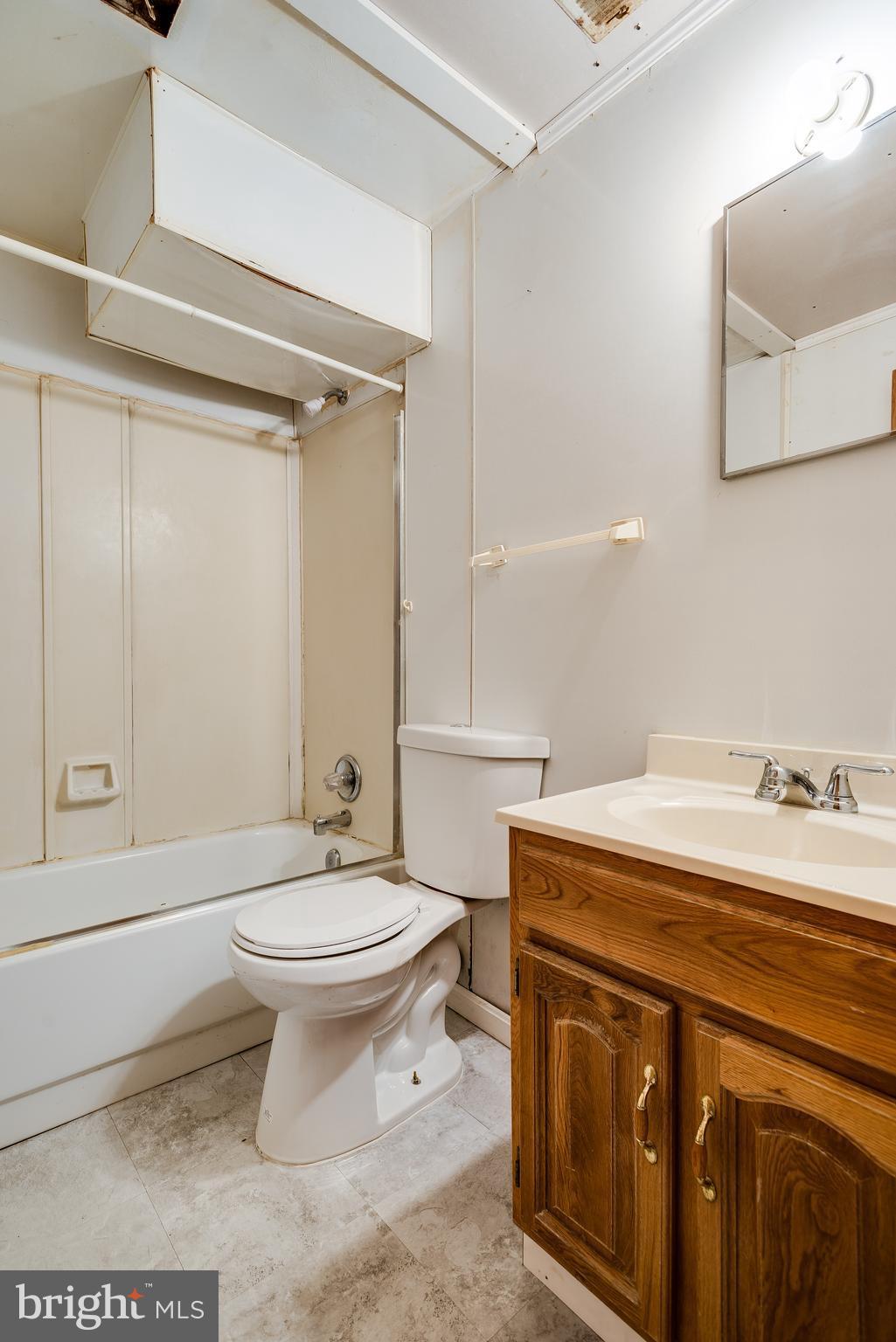 1917 High Timber Road Fort Washington, MD 20744 - Photo 17 of 24 Bath