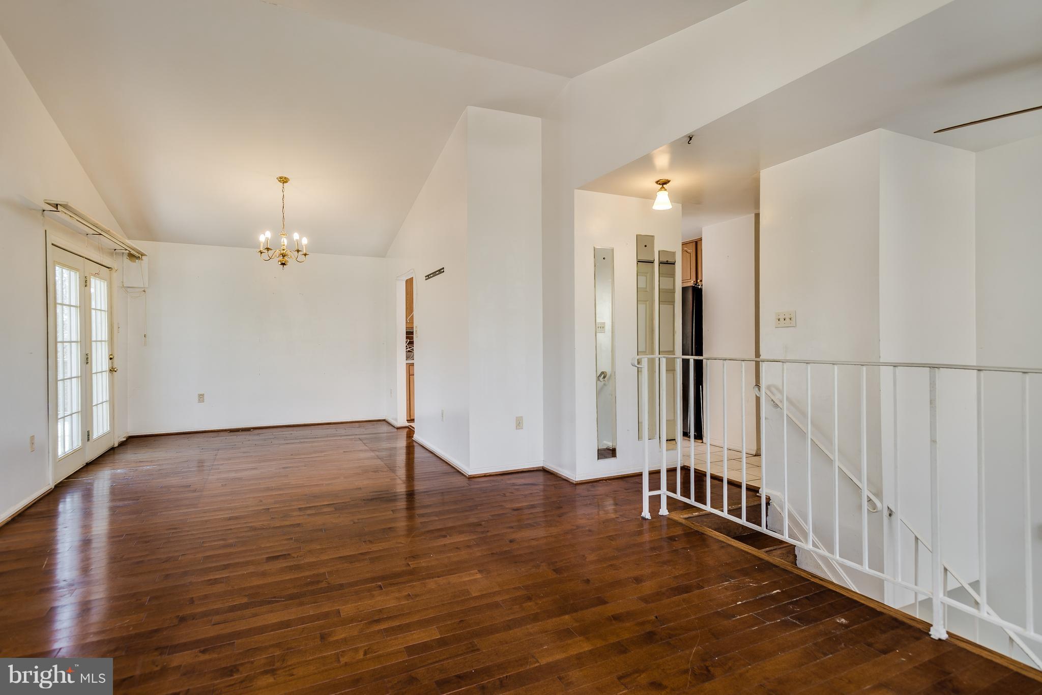 1917 High Timber Road Fort Washington, MD 20744 - Photo 5 of 24 Living Room