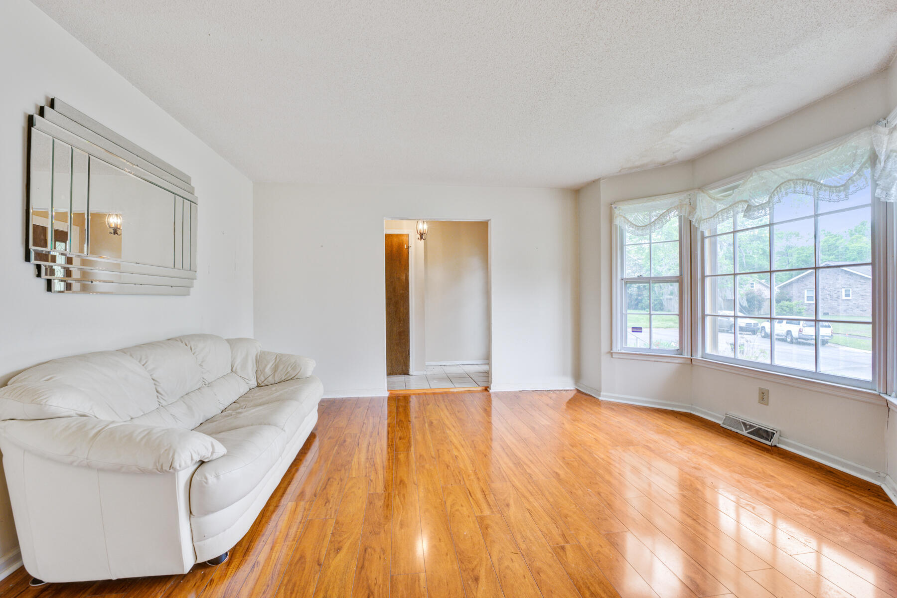 715 Cluster Pines Road Ladson, SC 29456 - Photo 8 of 36 715 Cluster Pines Rd, Ladson SC (8)