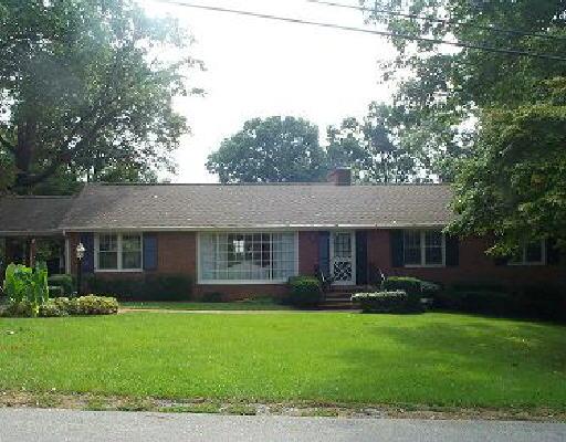 3824 Winding Way Road Southwest Roanoke, VA 24015 - Photo 1 of 5 Listing Photo