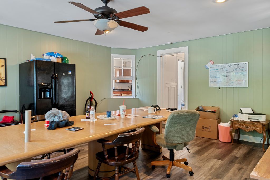 417 South Westlawn Avenue Decatur, IL 62522 - Photo 9 of 40 a view of a dining room with furniture