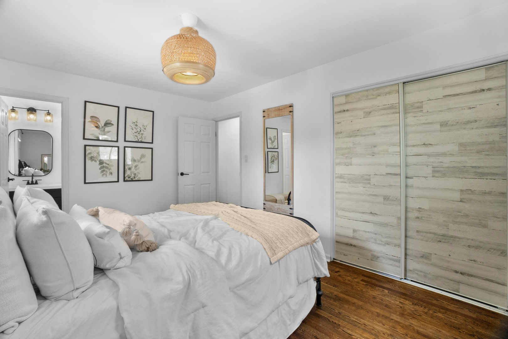 1345 Jefferson Road Hoffman Estates, IL 60169 - Photo 11 of 38 Gallery Image 11