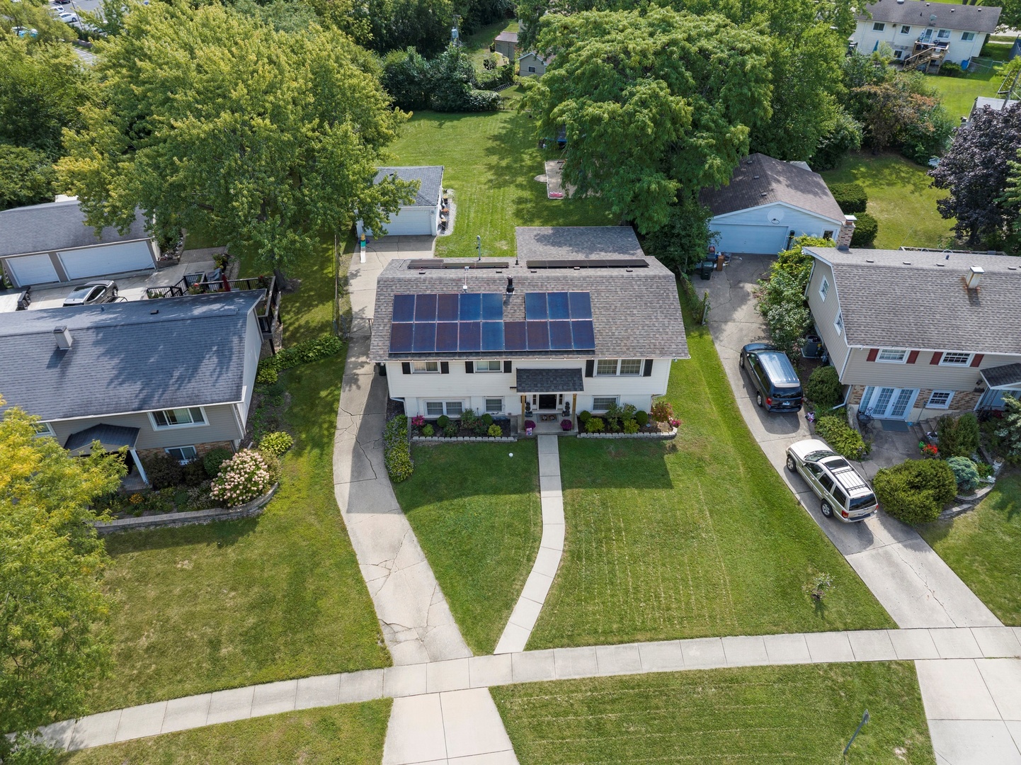 1345 Jefferson Road Hoffman Estates, IL 60169 - Photo 2 of 38 Gallery Image 2