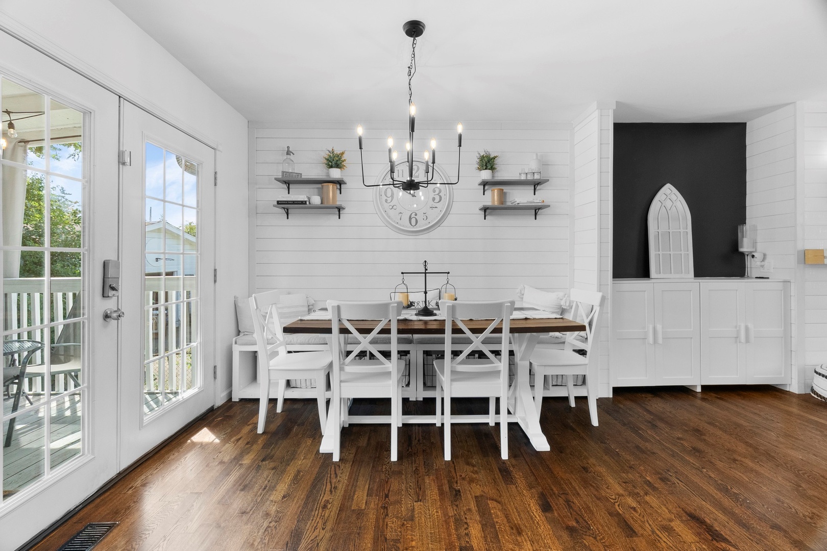 1345 Jefferson Road Hoffman Estates, IL 60169 - Photo 6 of 38 Gallery Image 6
