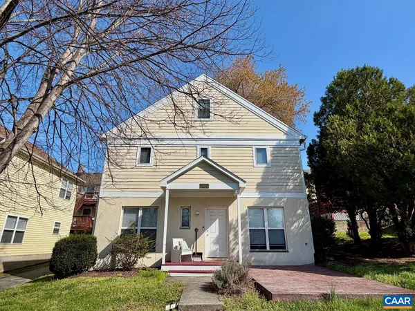 $3,750 | 2302 Fontaine Ave Extension, Unit B, Charlottesville, VA 22903
