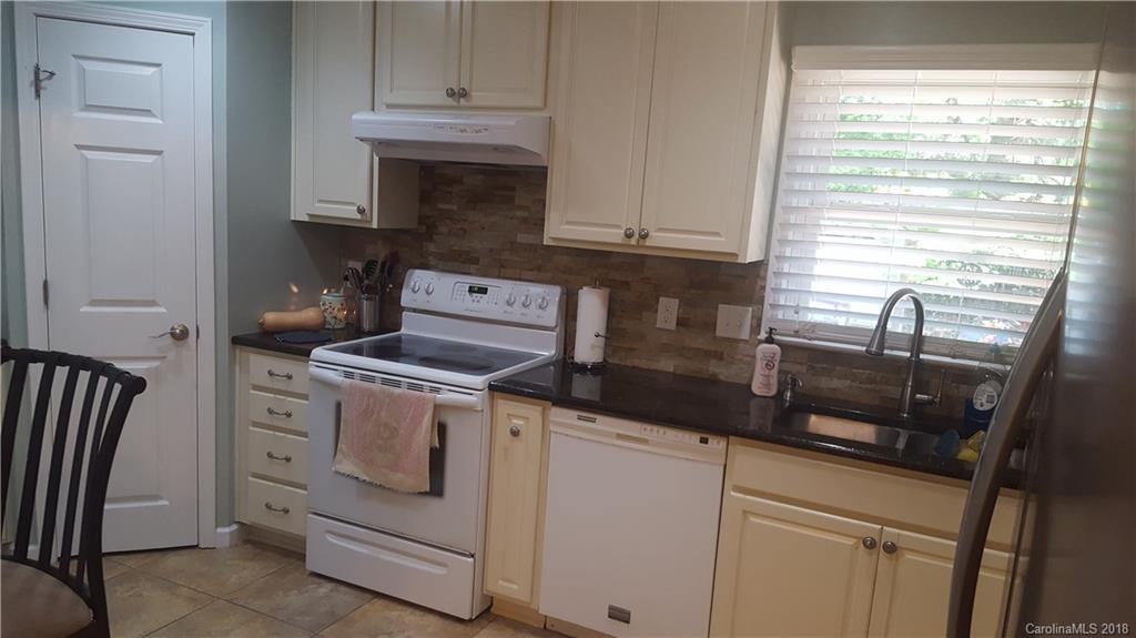 6406 Sullins Road Charlotte, NC 28214 - Photo 6 of 9 Gallery Image 6