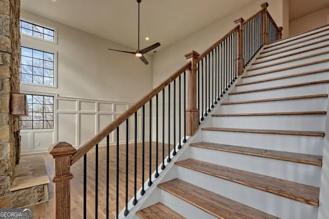a view of entryway with wooden floor