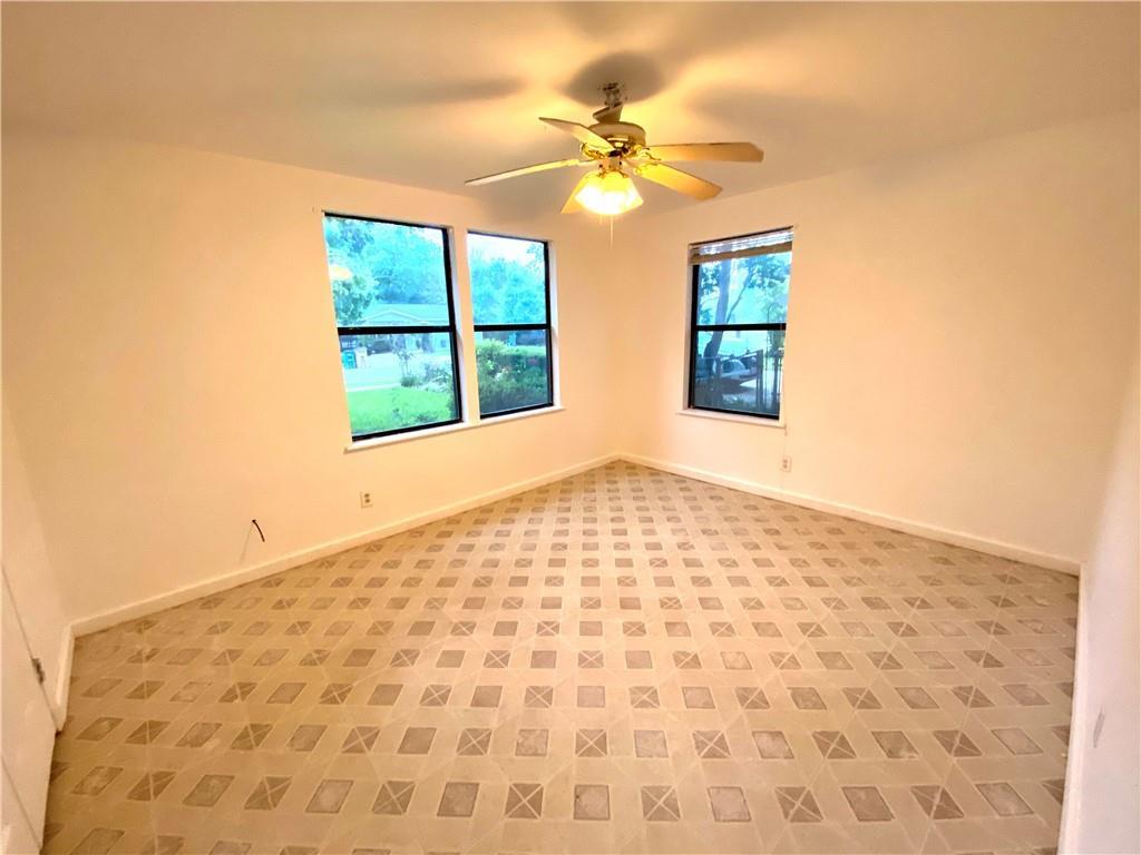6211 Club Terrace Austin, TX 78741 - Photo 20 of 25 a view of an empty room with a window