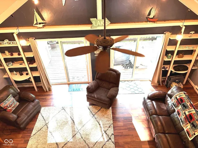 $569,000 | 6427 Buffalo Drive, Nineveh, IN 46164