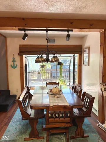 $569,000 | 6427 Buffalo Drive, Nineveh, IN 46164