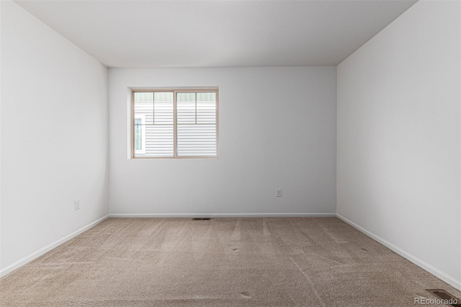 10536 Racine Way Commerce City, CO 80022 - Photo 16 of 20