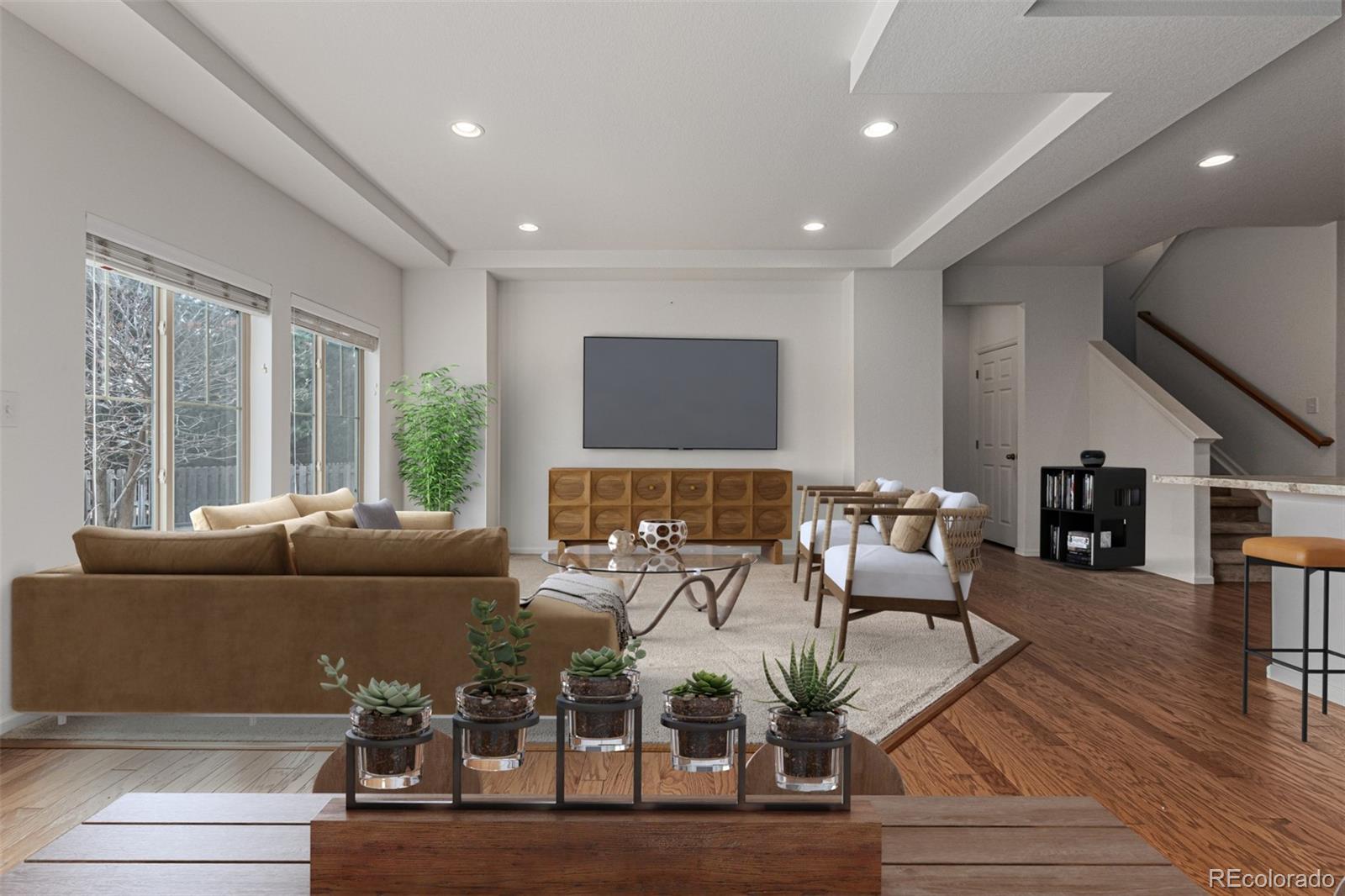 10536 Racine Way Commerce City, CO 80022 - Photo 4 of 20