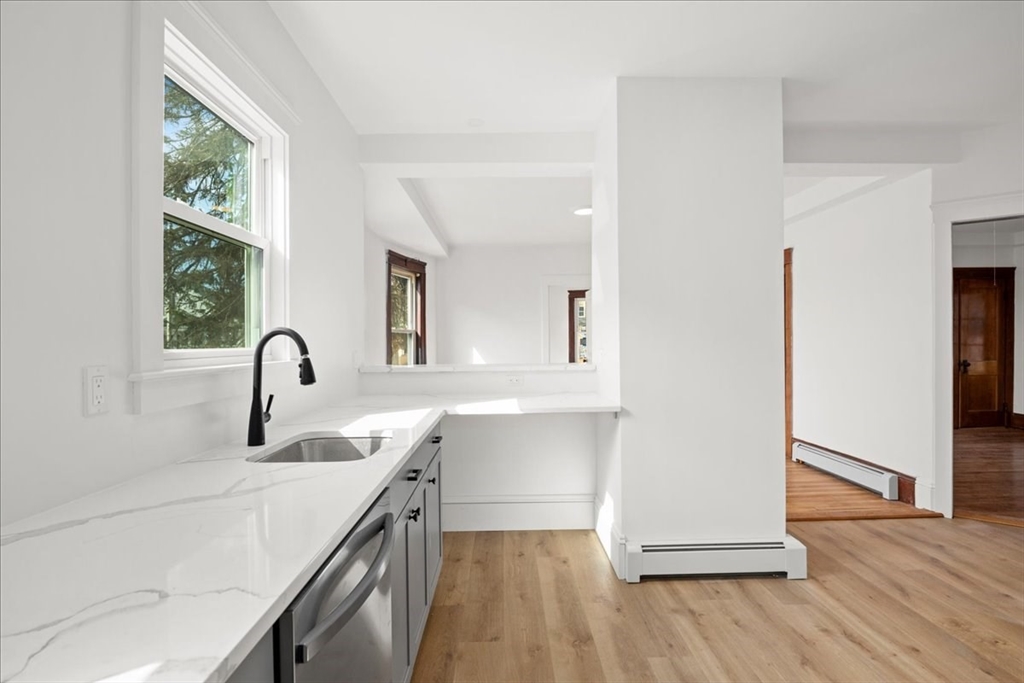 183 Vernon Street, Unit 3 Worcester, MA 01607 - Photo 12 of 42 Gallery Image 12