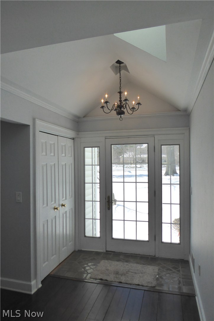 15421 Hemlock Point Road Chagrin Falls, OH 44022 - Photo 14 of 29 Elegant Vaulted Back Foyer Complete with Skylight, Coat Closet, Additional Front Door, and Entrance from the Two Car Attached Garage as Well!