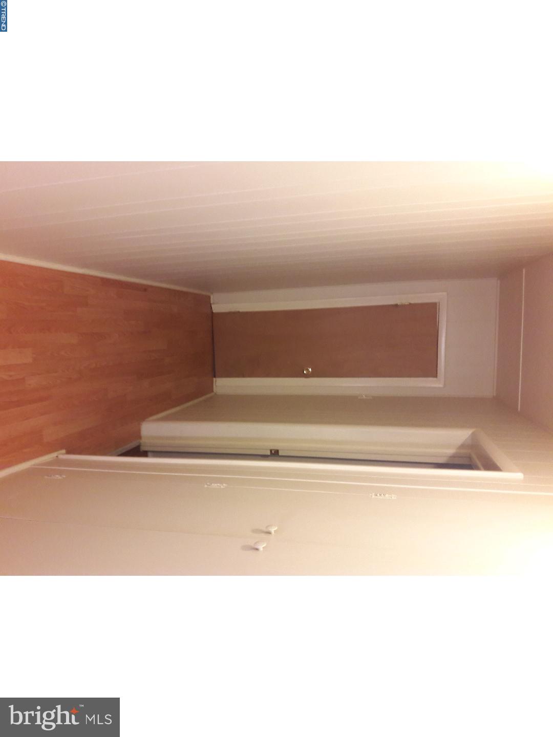 315 Fitzgerald Street Philadelphia, PA 19148 - Photo 13 of 24 Hallway