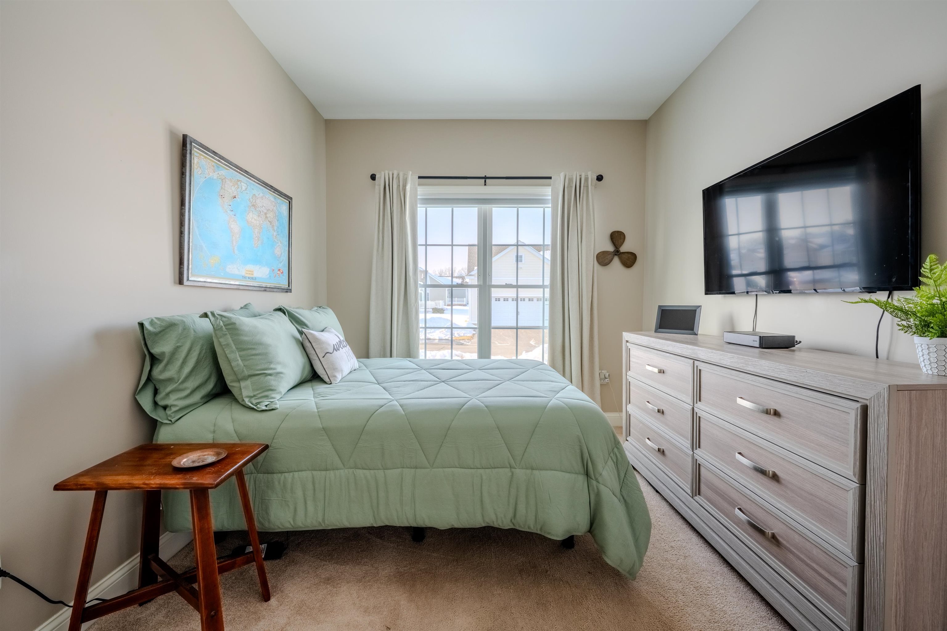 4 Crown Point Circle Merrimack, NH 03054 - Photo 22 of 59