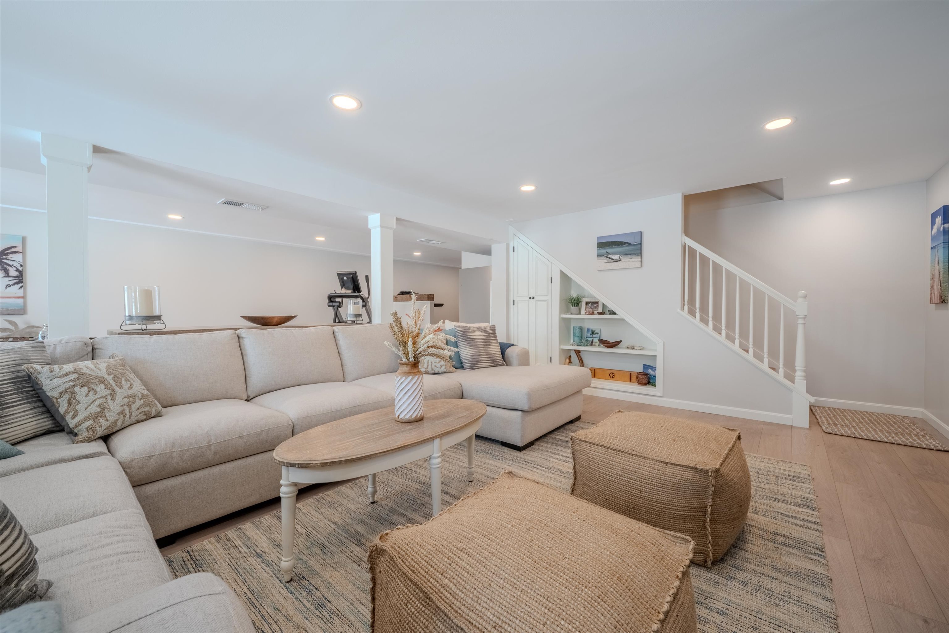 4 Crown Point Circle Merrimack, NH 03054 - Photo 29 of 59